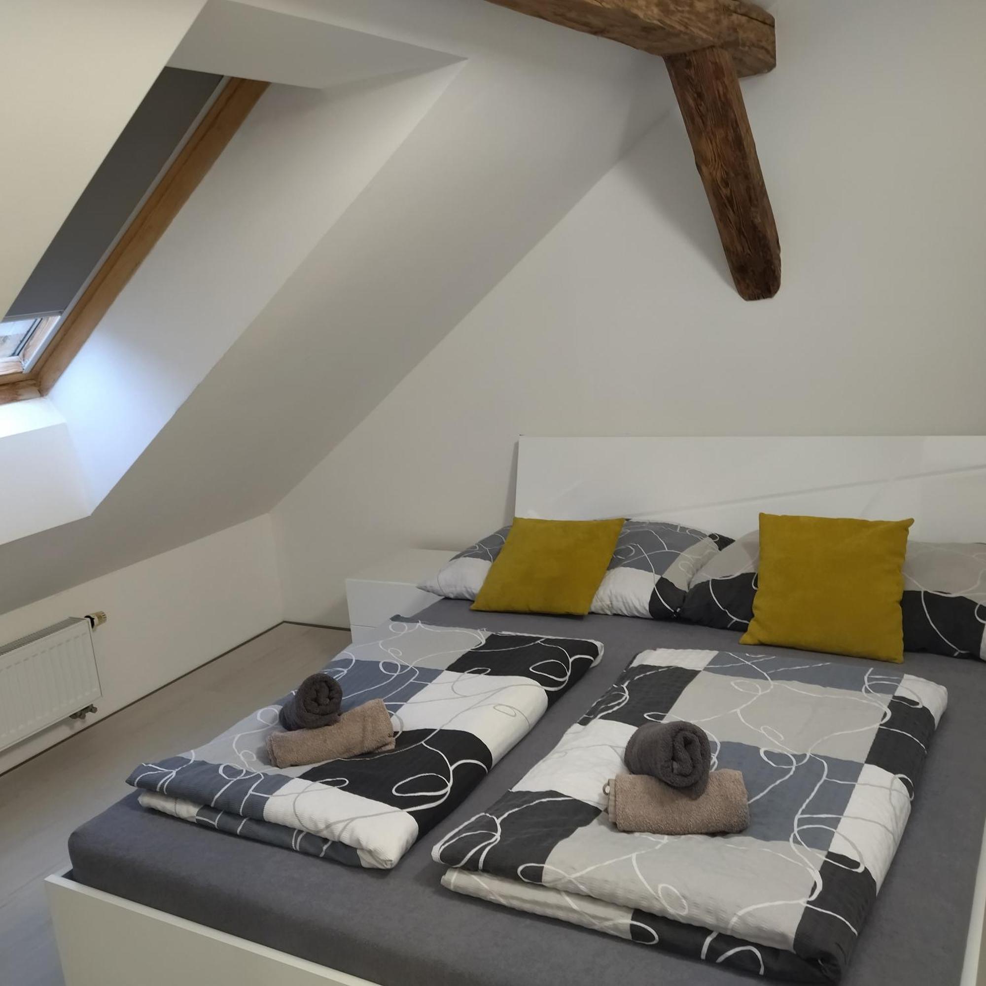 Apartmany S Vyhledem Na Zamek Vimperk Eksteriør billede